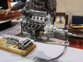 Miniature internal combustion engine